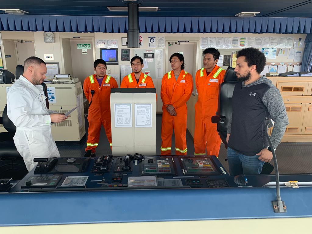 Bridge team safety training